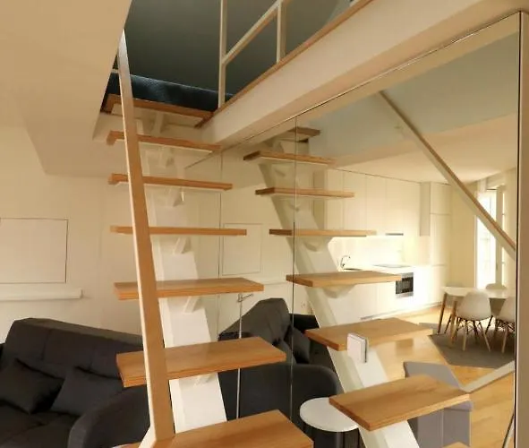 Rua Flores Neighborhood Porto