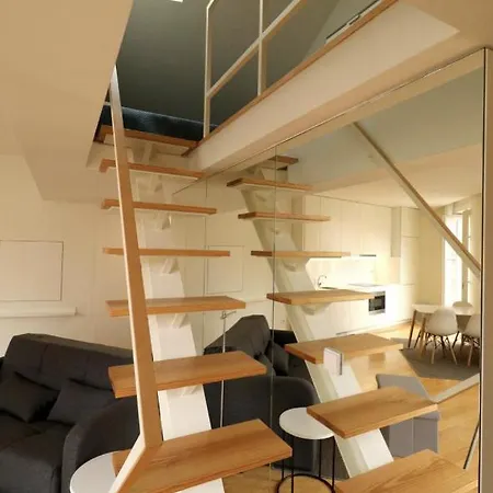 Rua Flores Neighborhood Porto